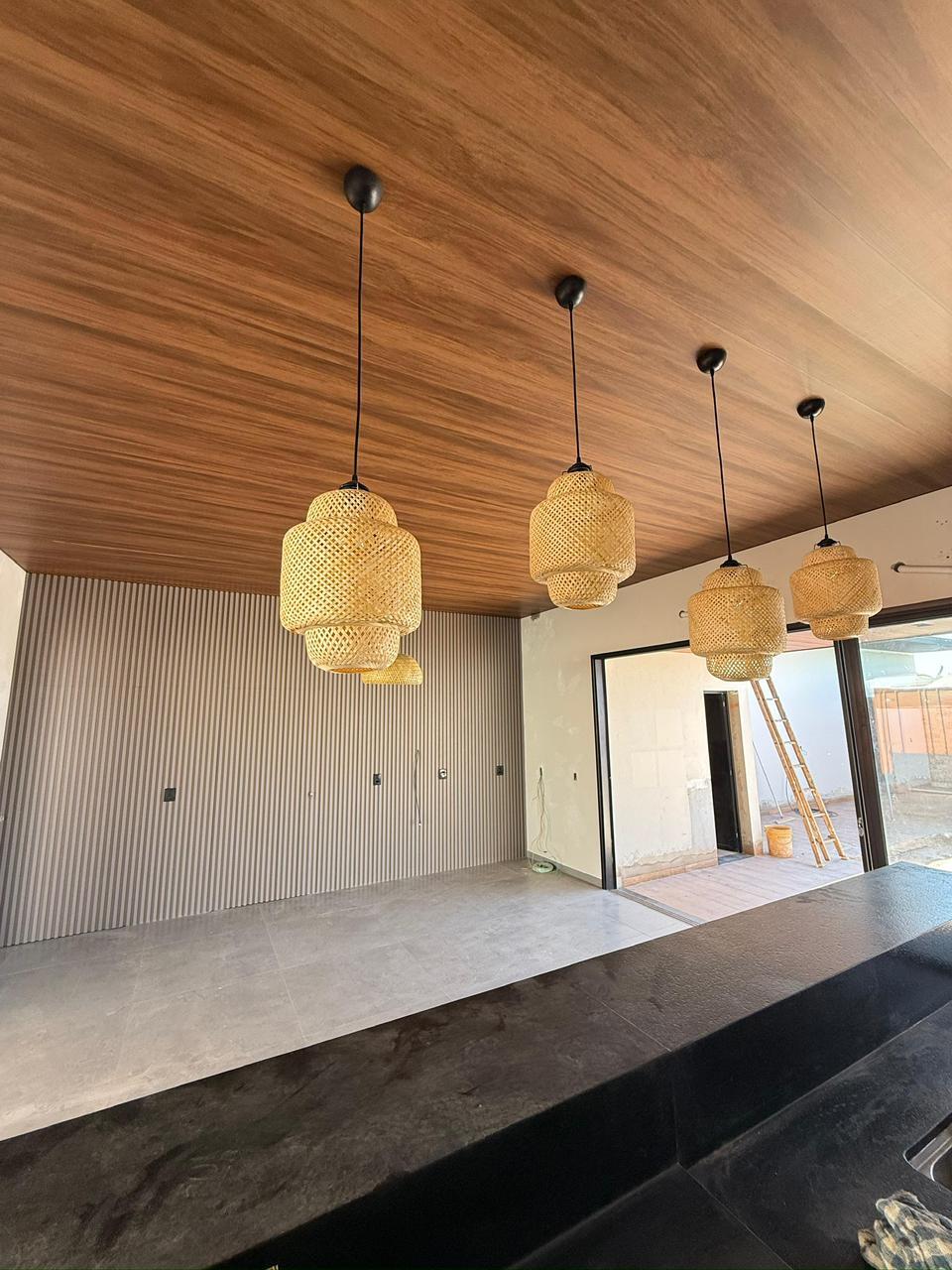 Slide /images/ser9.jpg